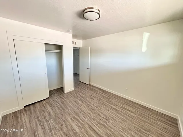 $975 | 4939 East Willetta Street, Unit 2, Phoenix, AZ 85008