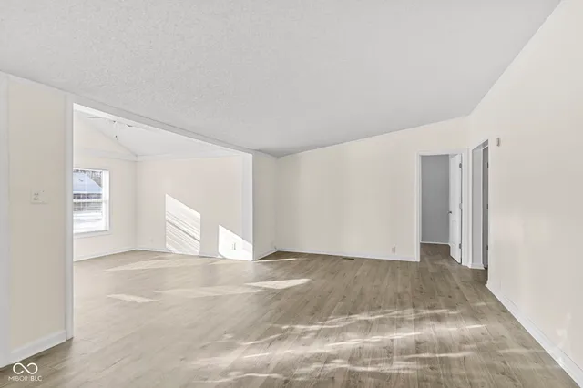 $207,000 | 242 Blunt Avenue, Austin, IN 47102