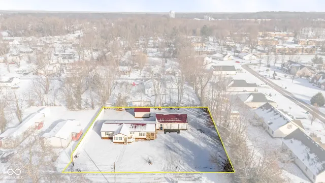 $207,000 | 242 Blunt Avenue, Austin, IN 47102