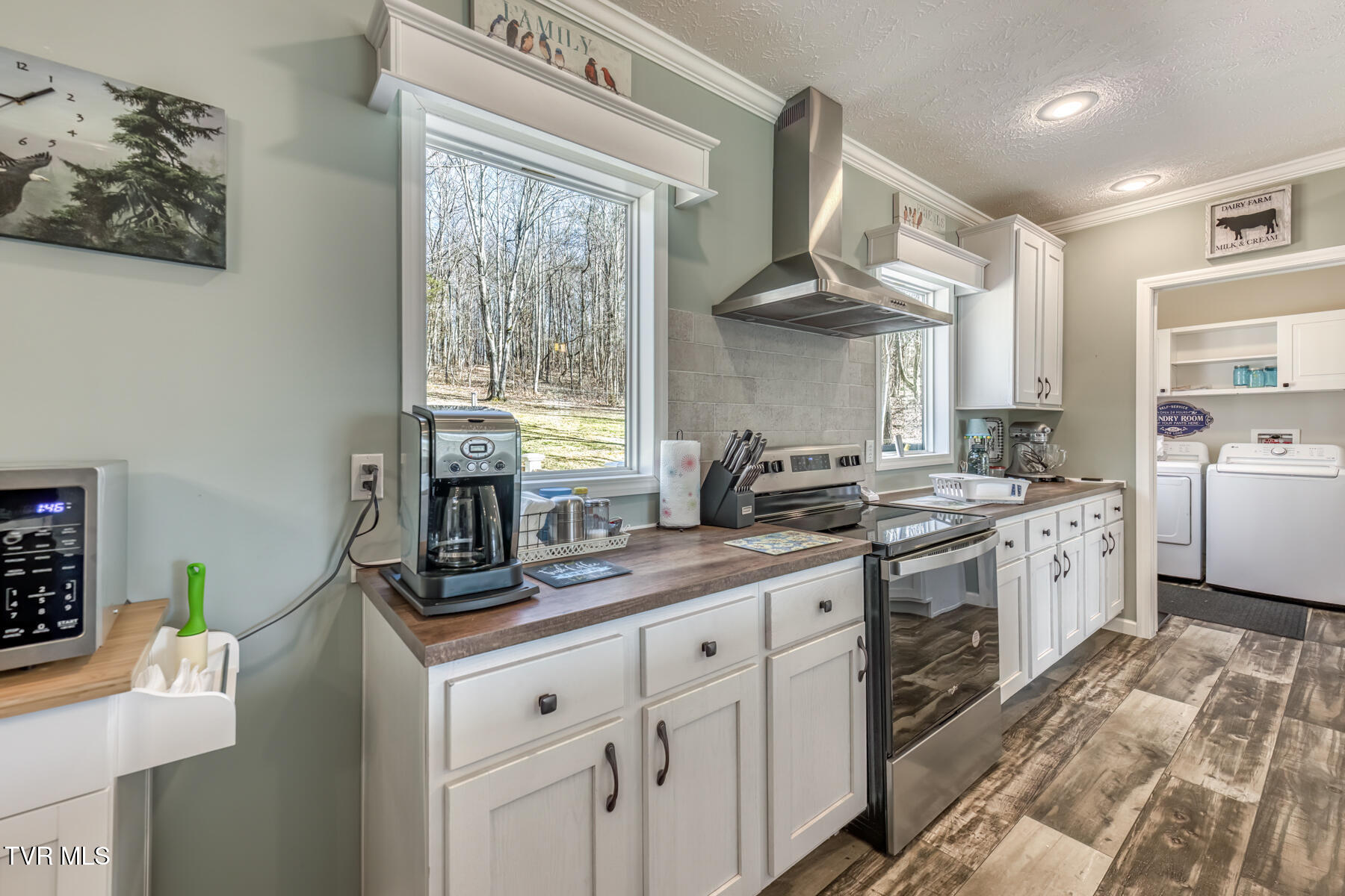 292 Clark Road Bristol, TN 37620 - Photo 13 of 42 Kitchen 4