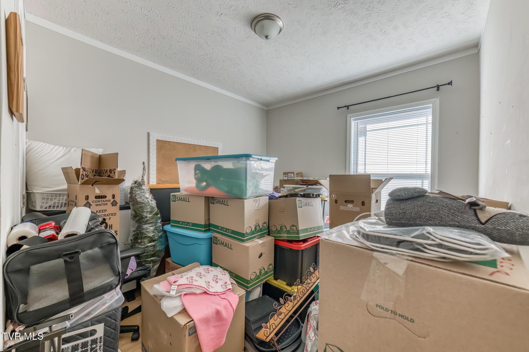 292 Clark Road Bristol, TN 37620 - Photo 26 of 42 Bedroom 4