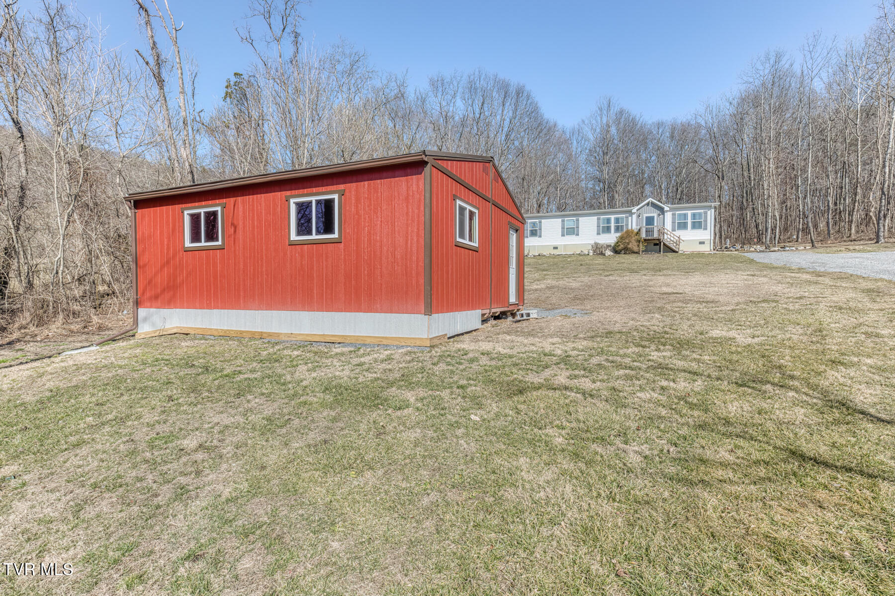 292 Clark Road Bristol, TN 37620 - Photo 29 of 42 New Shed 4