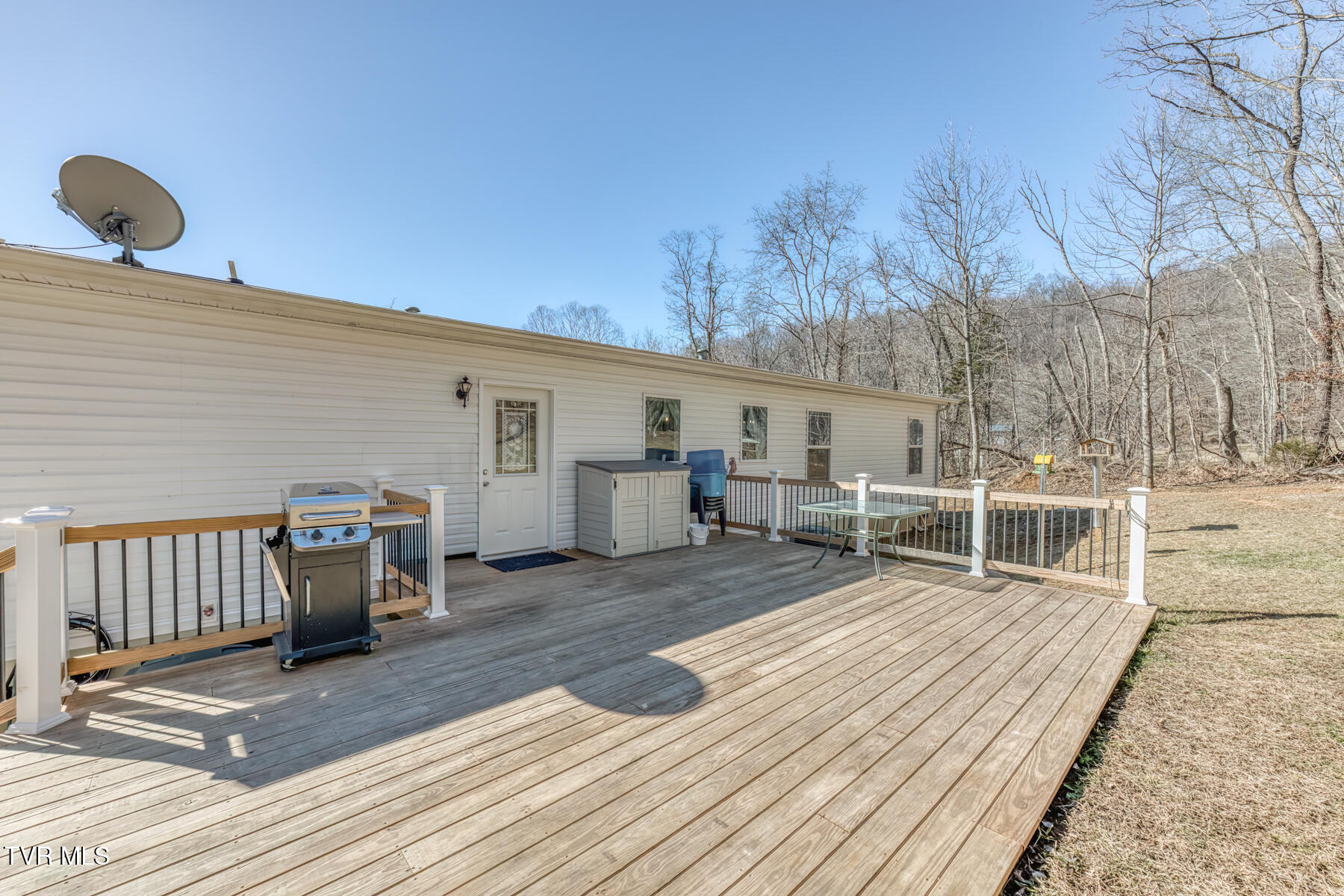292 Clark Road Bristol, TN 37620 - Photo 37 of 42 new deck and railing