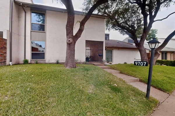 $350,000 | 9707 Smokefeather Lane, Dallas, TX 75243