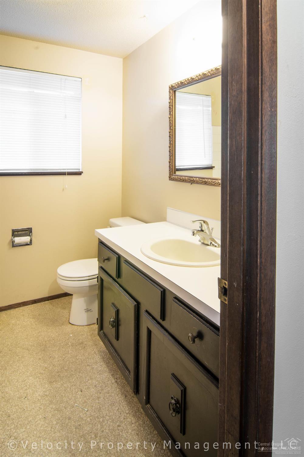 6 Southeast Craven Road Bend, OR 97702 - Photo 6 of 8 Additional Photo