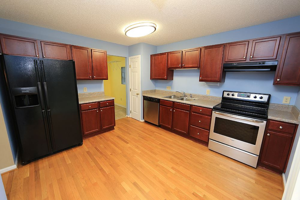 2341 Florida Court Raleigh, NC 27615 - Photo 11 of 25 Kitchen