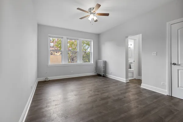 $1,288 | 1608 West Sherwin Avenue, Unit 409, Chicago, IL 60626