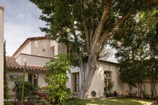 $3,750,000 | 3042 North Manor Drive East, Phoenix, AZ 85014
