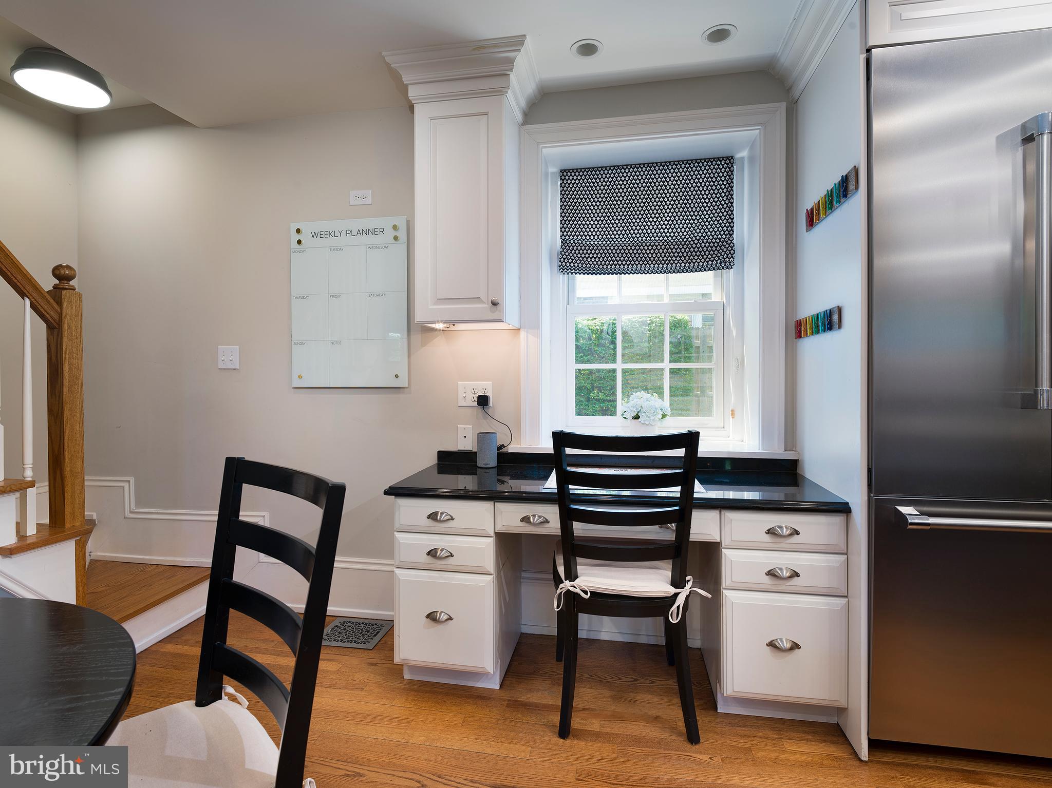 352 Penn Road Wynnewood, PA 19096 - Photo 14 of 40 Desk Area