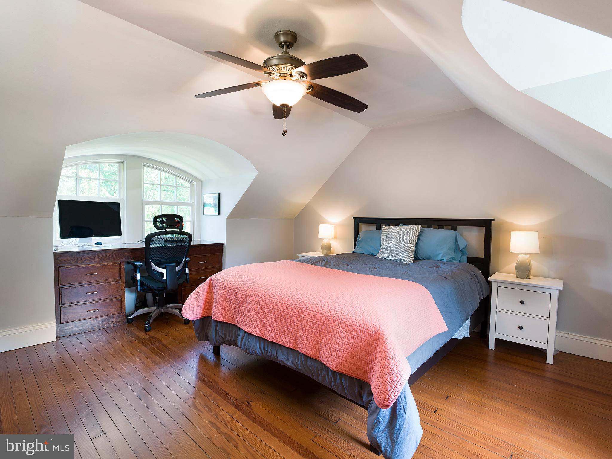 352 Penn Road Wynnewood, PA 19096 - Photo 27 of 40 3rd Floor Bedroom