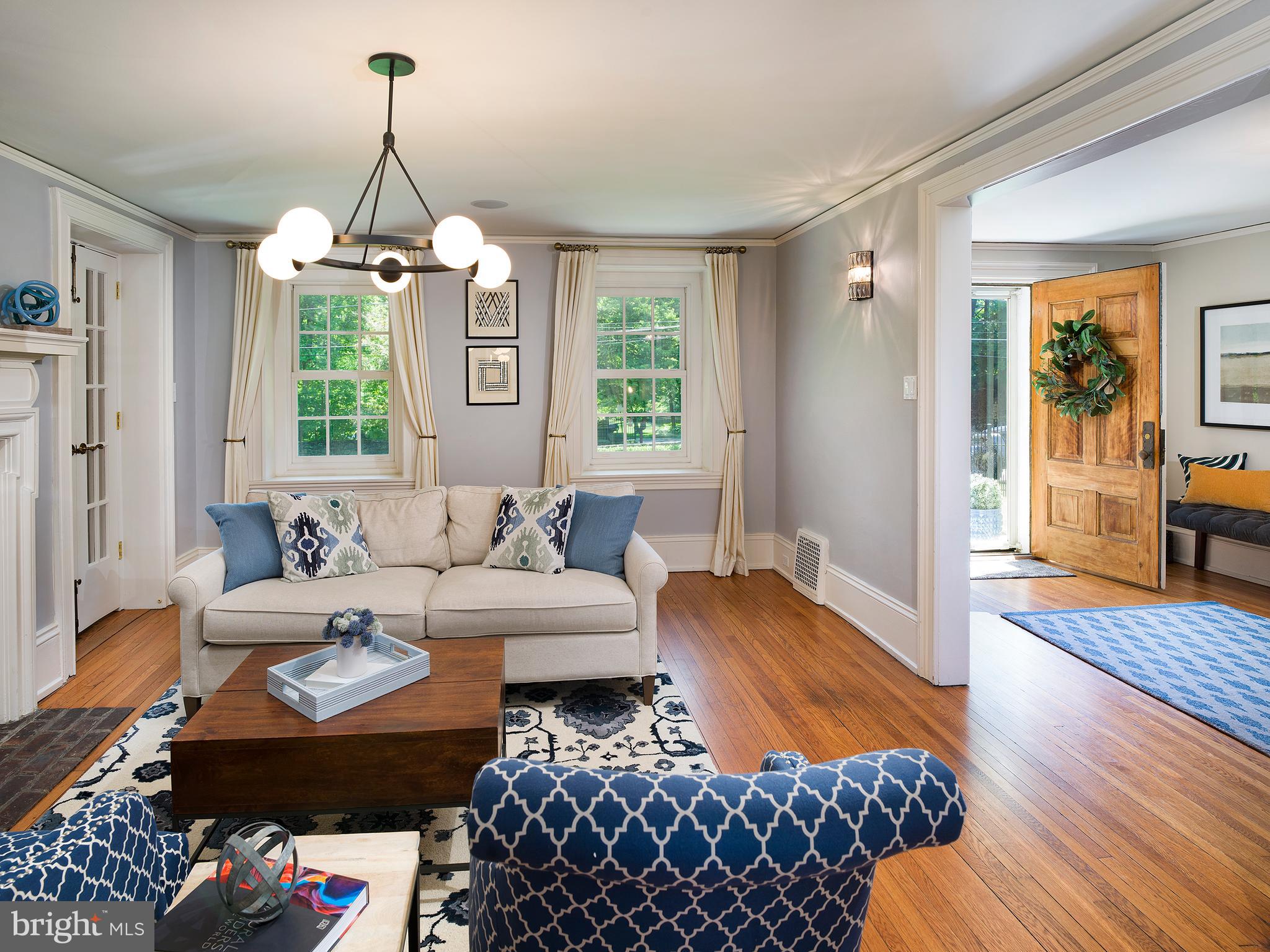 352 Penn Road Wynnewood, PA 19096 - Photo 6 of 40 Living Room