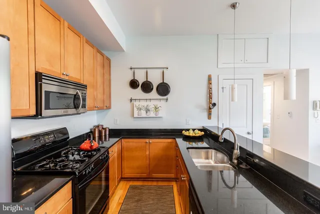 $649,999 | 1240 4th Street Northwest, Unit 300, Washington, DC 20001
