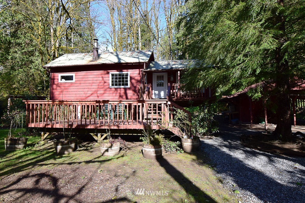 51203 North Riverside Road Gold Bar, WA 98251 - Photo 8 of 24