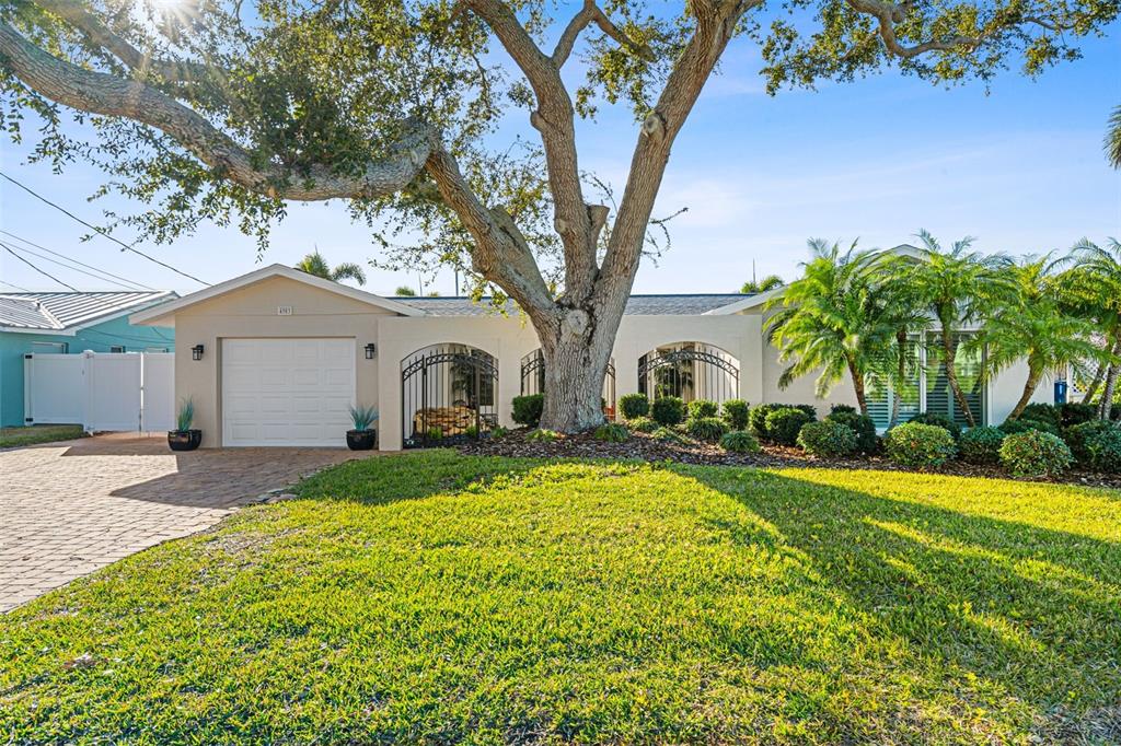 4903 Commonwealth Road Palmetto, FL 34221 - Photo 1 of 63 Gallery Image 1