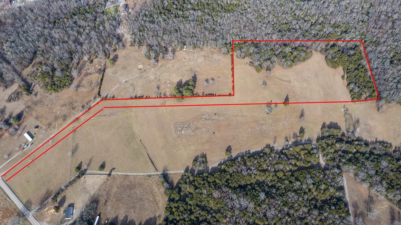 0 Floraton Road Readyville, TN 37149 - Photo 4 of 16 a view of a lake