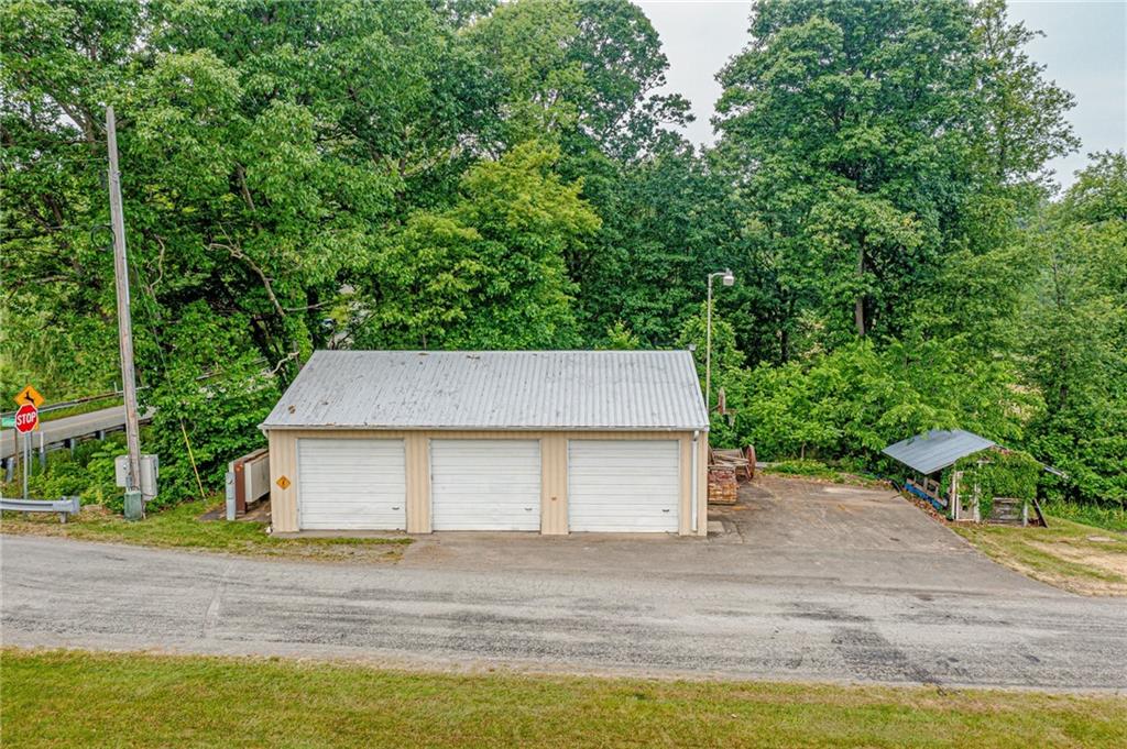 20 Gobblers Run Road Shelocta, PA 15774 - Photo 3 of 33 Gallery Image 3