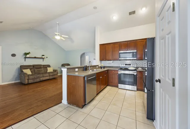 $405,000 | 185 Stoney Crossing, Bluffton, SC 29910