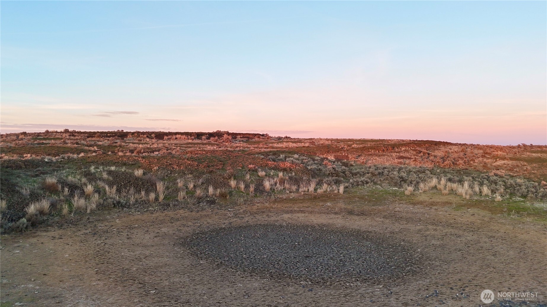 0 Irby Road North Odessa, WA 99159 - Photo 6 of 16 wooden view of city and mountain