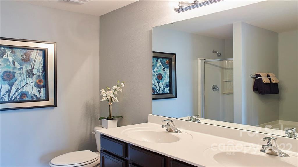 230 Roper Street, Unit 26 Candler, NC 28715 - Photo 10 of 13 Gallery Image 10