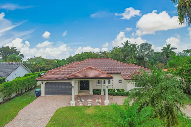 $8,500 | 10261 Southwest 58th Street, Miami, FL 33165