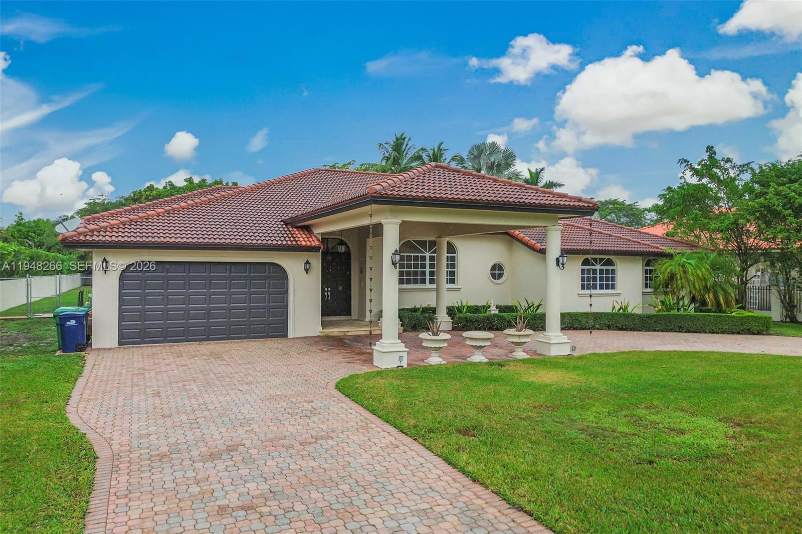 10261 Southwest 58th Street Miami, FL 33165 - Photo 2 of 34