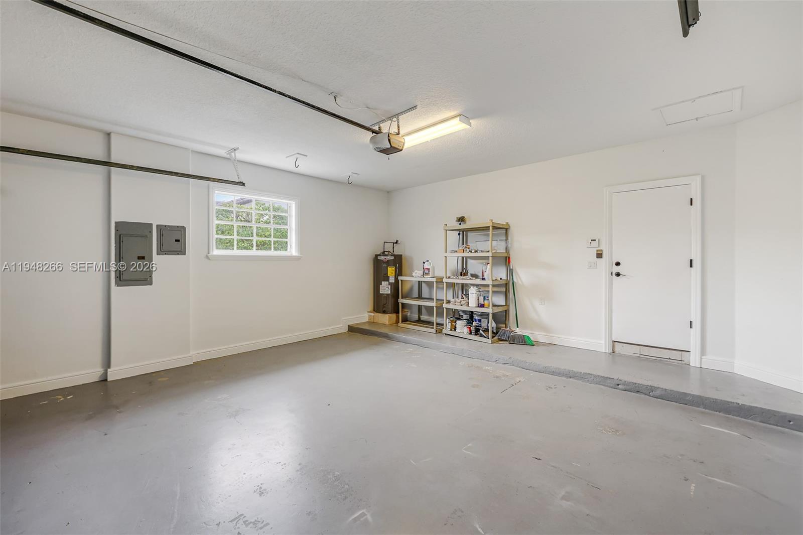 10261 Southwest 58th Street Miami, FL 33165 - Photo 28 of 34