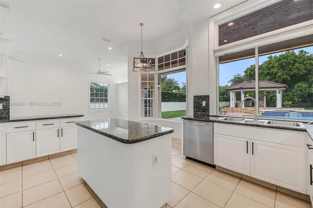 $8,500 | 10261 Southwest 58th Street, Miami, FL 33165