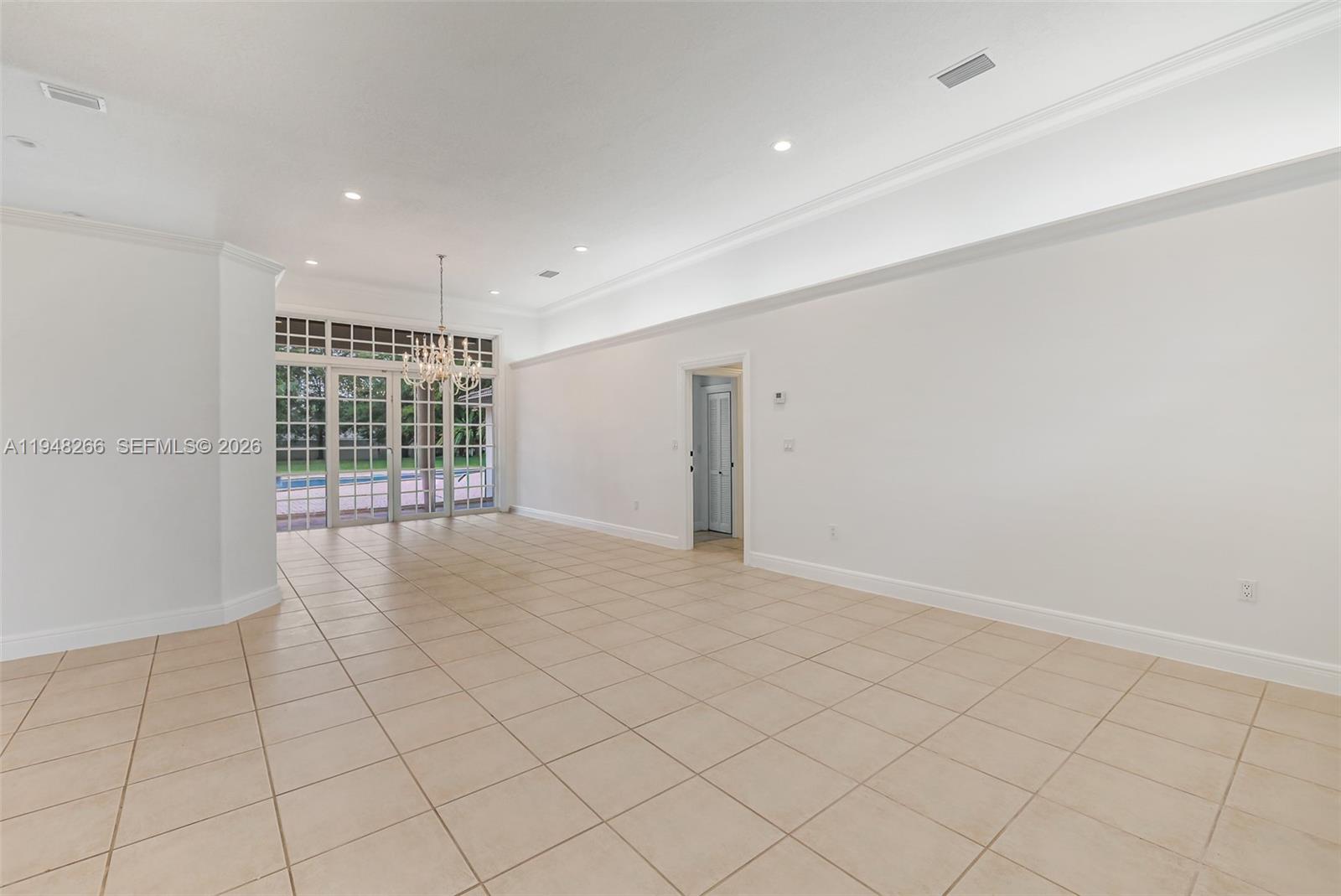 10261 Southwest 58th Street Miami, FL 33165 - Photo 10 of 34