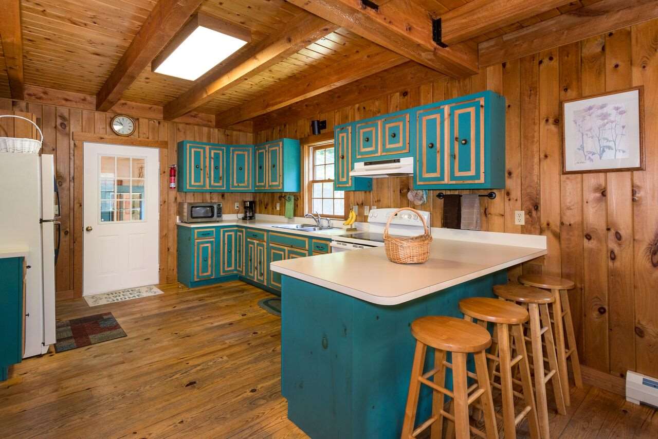 49 Swain Road Meredith, NH 03253 - Photo 5 of 40