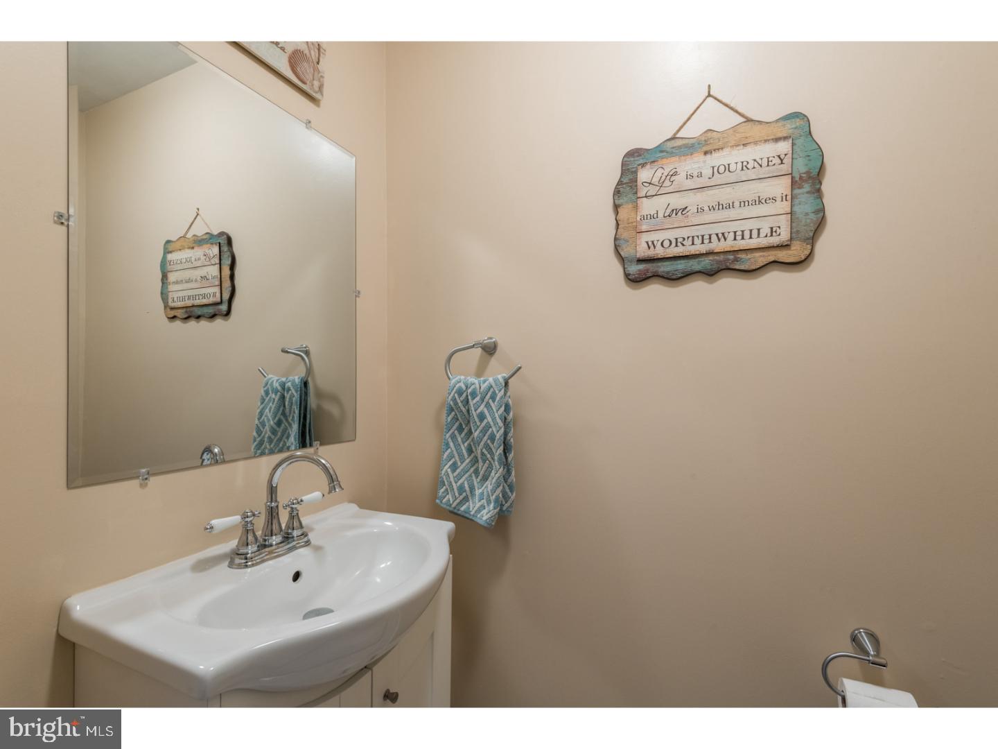 807 Herman Road Horsham, PA 19044 - Photo 16 of 25 Half Bath