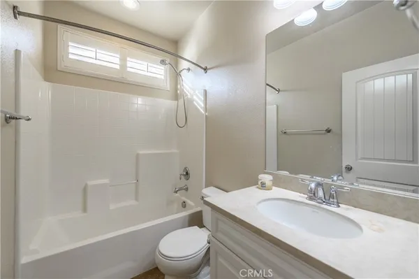 $3,900 | 6013 Flagstaff Drive, Eastvale, CA 92880