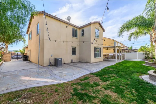 $3,900 | 6013 Flagstaff Drive, Eastvale, CA 92880