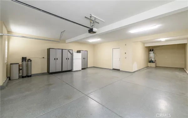 $3,900 | 6013 Flagstaff Drive, Eastvale, CA 92880