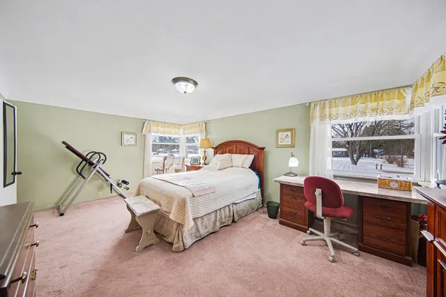 $345,000 | 2175 Pioneer Drive, Jackson, MI 49201