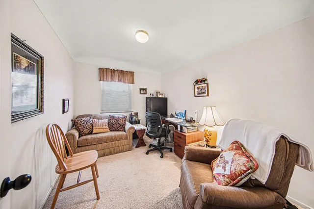 $345,000 | 2175 Pioneer Drive, Jackson, MI 49201