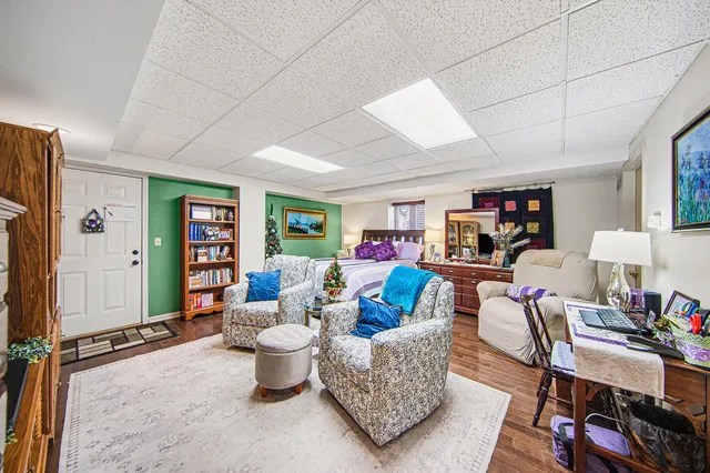 $345,000 | 2175 Pioneer Drive, Jackson, MI 49201