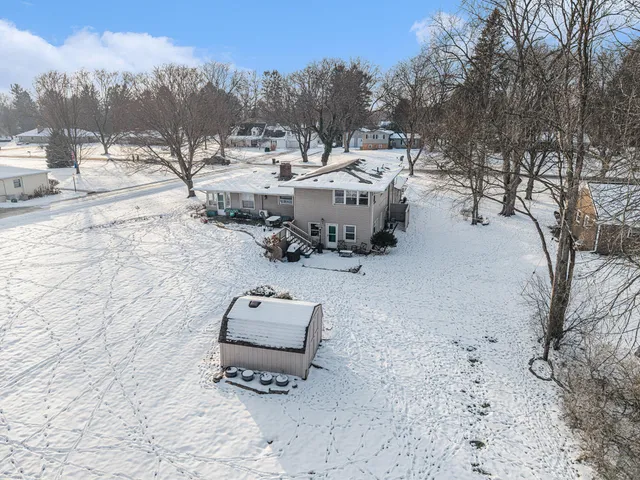 $345,000 | 2175 Pioneer Drive, Jackson, MI 49201