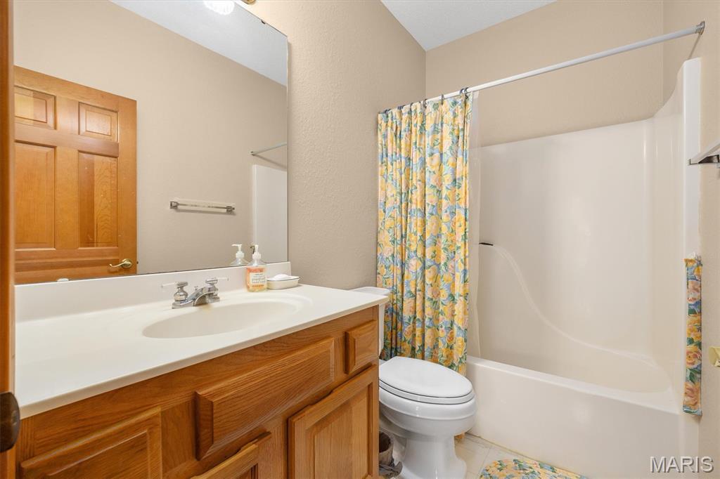 237 West Waters Edge Drive Shiloh, IL 62221 - Photo 28 of 56