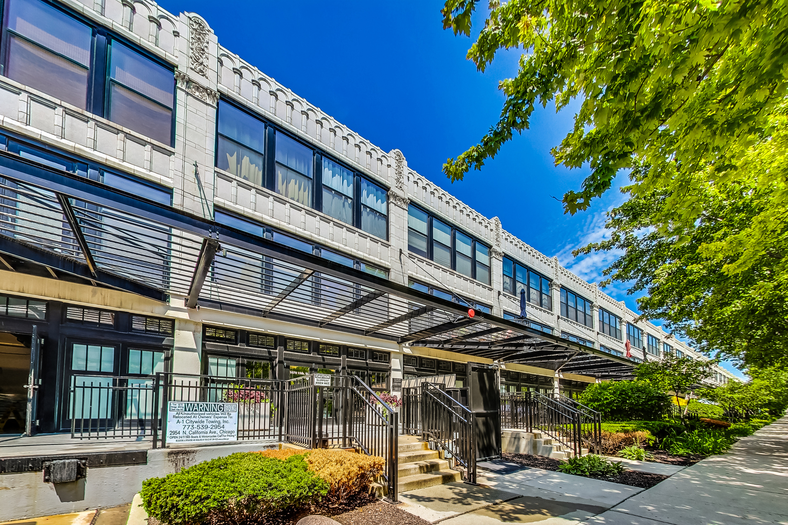 1070 West 15th Street, Unit 306 Chicago, IL 60608 - Photo 1 of 30