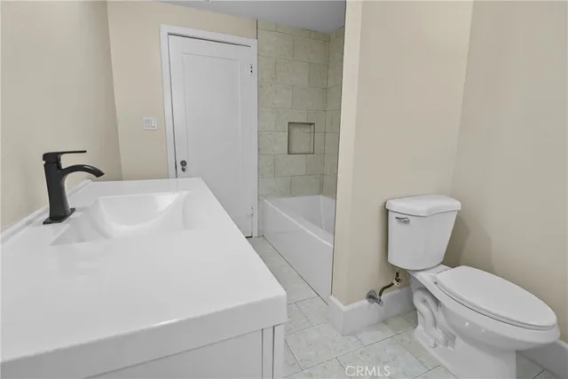 $690,000 | 986 West Marshall Boulevard, San Bernardino, CA 92405