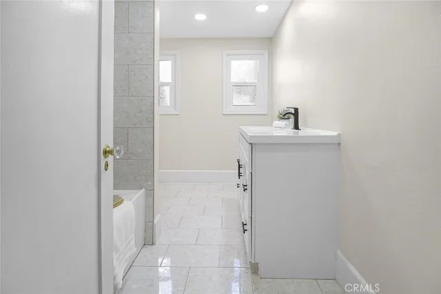 $690,000 | 986 West Marshall Boulevard, San Bernardino, CA 92405