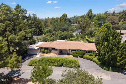 $1,899,000 | 1349 El Vago Street, La Canada Flintridge, CA 91011