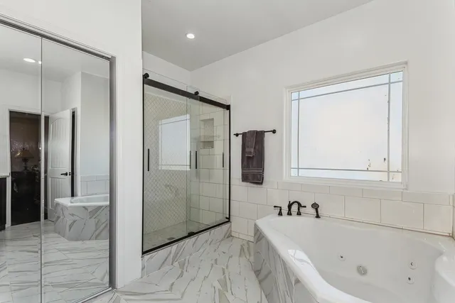 $788,900 | 3928 South Linden Street, Derby, KS 67037