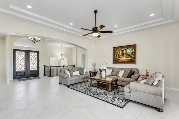 $788,900 | 3928 South Linden Street, Derby, KS 67037