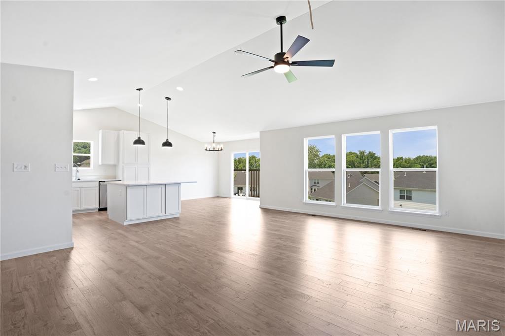 174 Windfall Way Eureka, MO 63025 - Photo 2 of 24