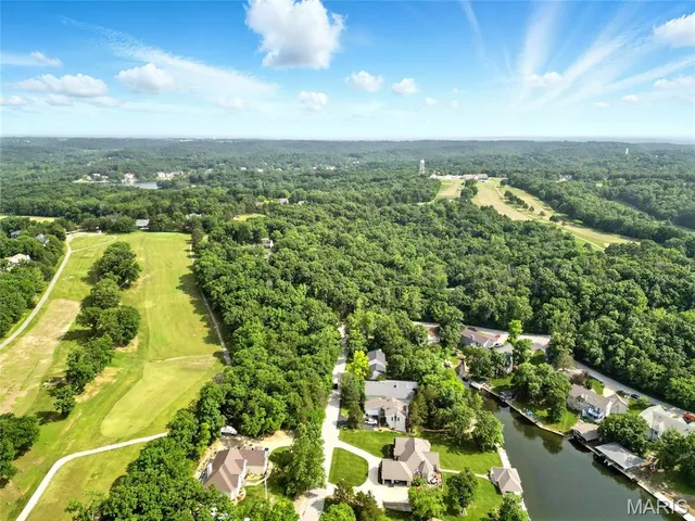 $399,900 | 9691 West Vista Drive, Hillsboro, MO 63050