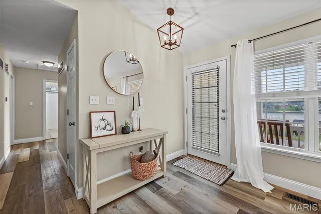 $399,900 | 9691 West Vista Drive, Hillsboro, MO 63050