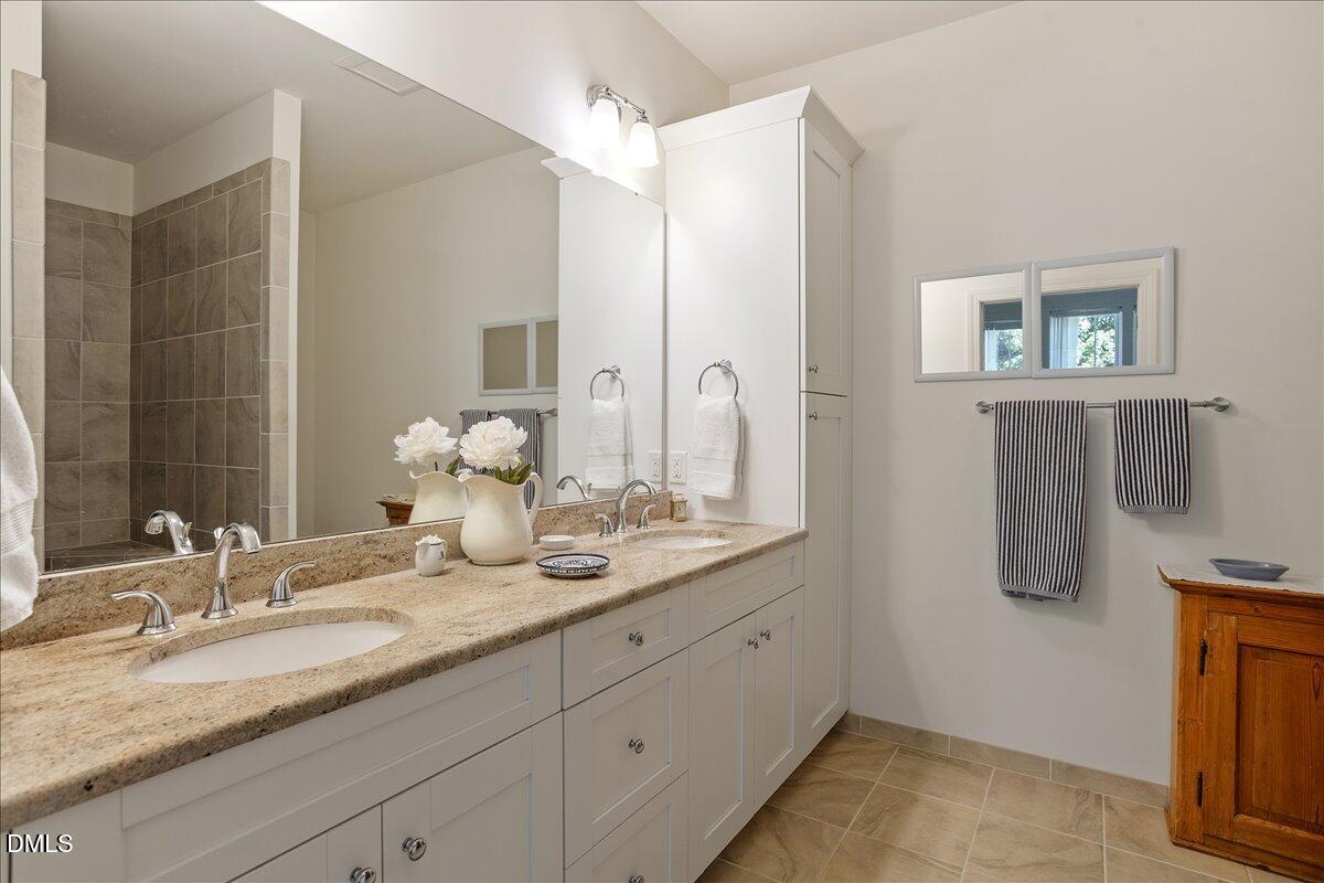 5508 Rutherford Cl Pittsboro, NC 27312 - Photo 21 of 56 Primary bathroom