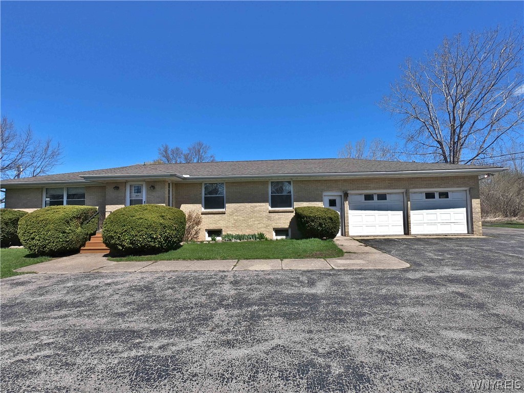 6423 Ridge Road Lockport, NY 14094 - Photo 1 of 1