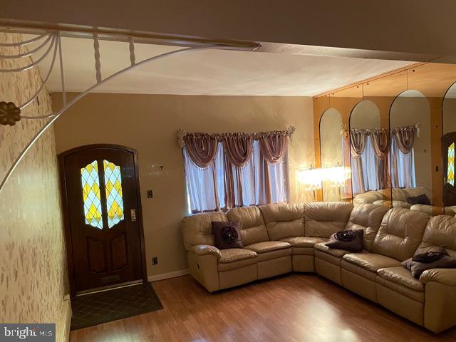 1808 West Ritner Street Philadelphia, PA 19145 - Photo 3 of 6 Gallery Image 3